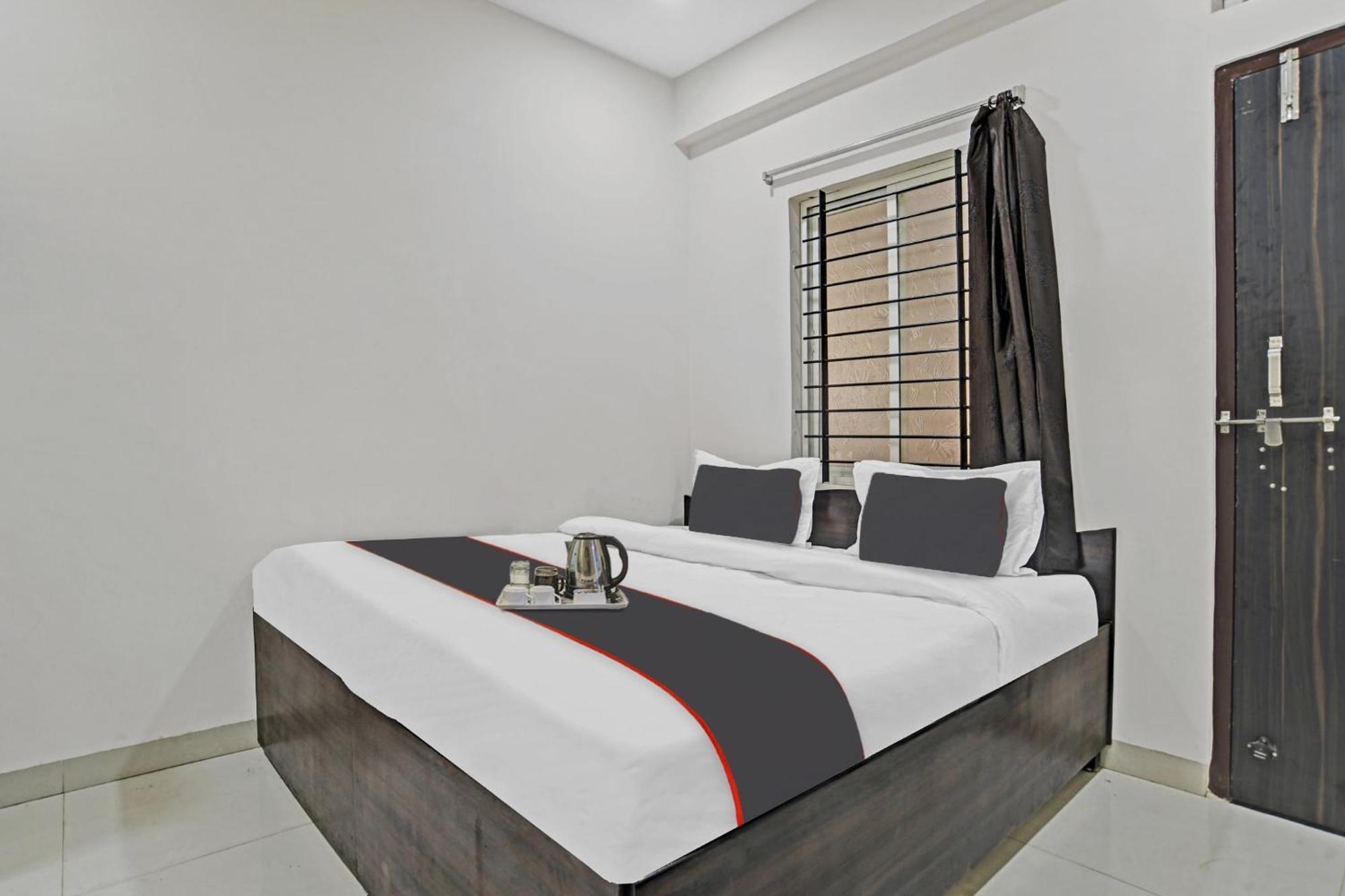 Hotel O Dream Palace إندور المظهر الخارجي الصورة