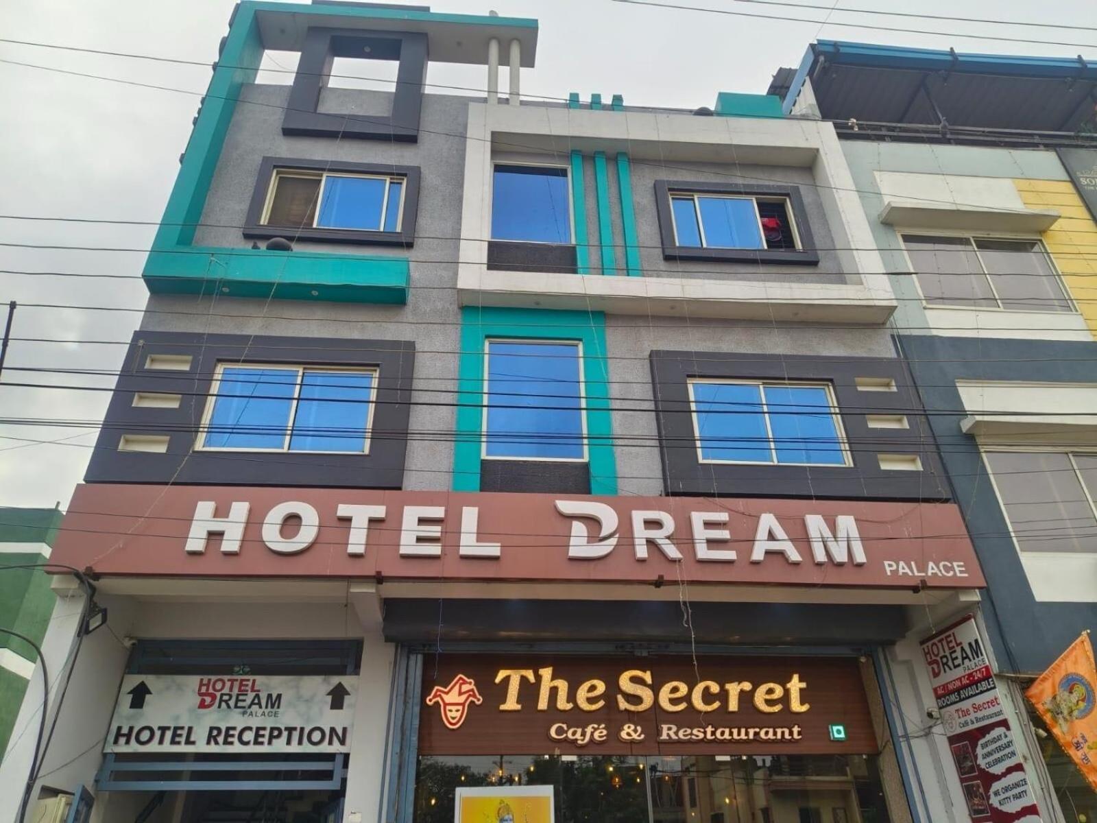 Hotel O Dream Palace إندور المظهر الخارجي الصورة