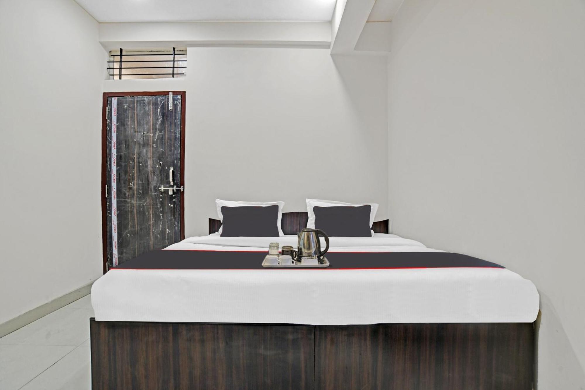 Hotel O Dream Palace إندور المظهر الخارجي الصورة
