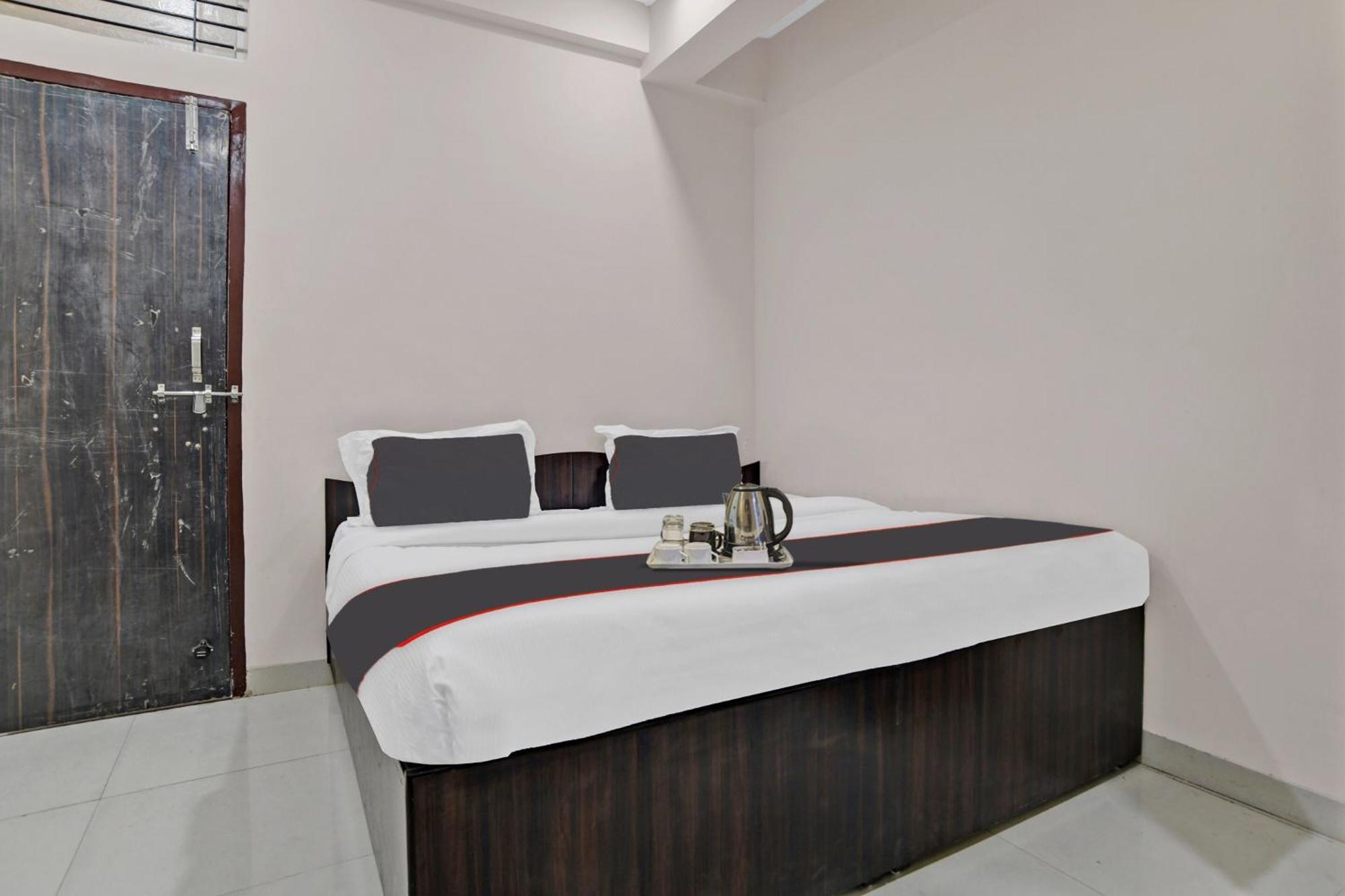 Hotel O Dream Palace إندور المظهر الخارجي الصورة